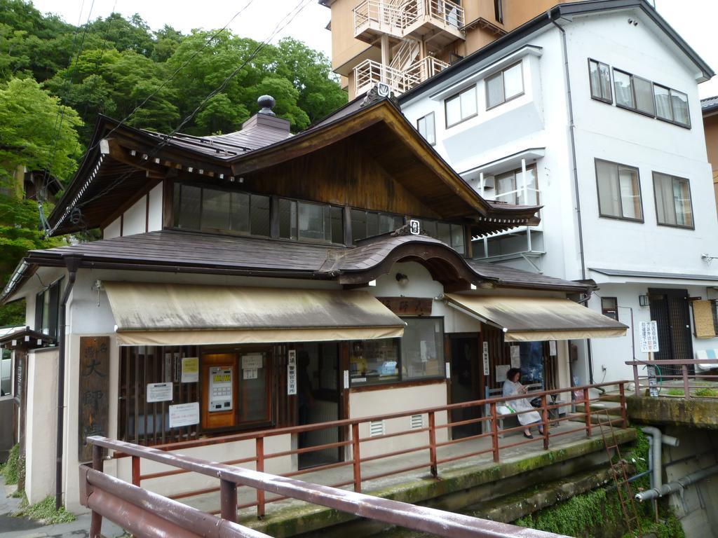 Anzuan Nishida Hotel Ueda Buitenkant foto